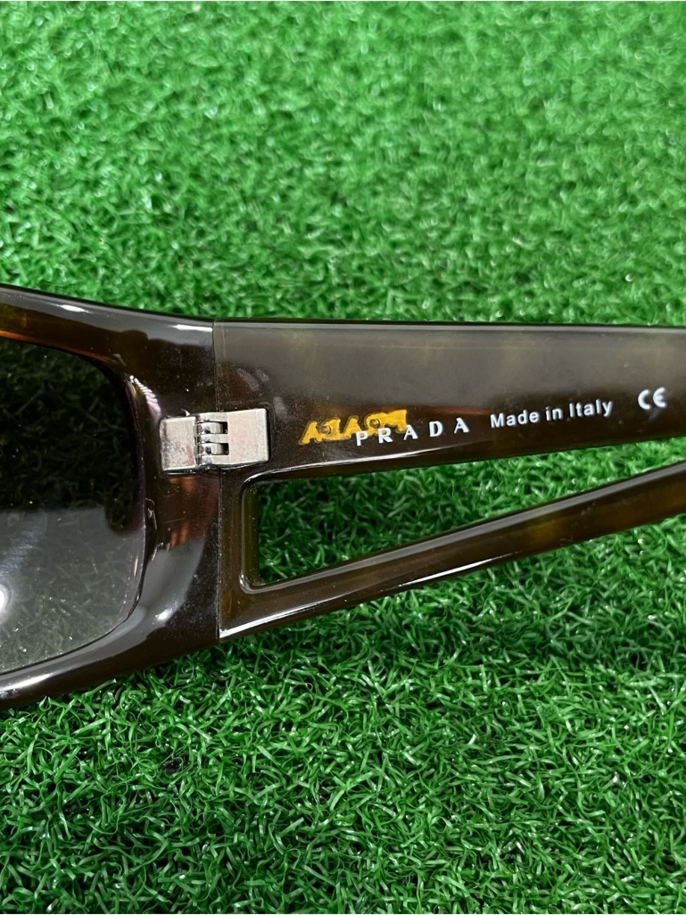 Vintage Prada SPR 09F Brown Sunglasses Unisex
(Abr A-2) - Picture 6 of 7